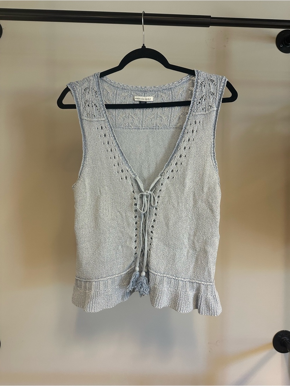 Never Worn AE Top!